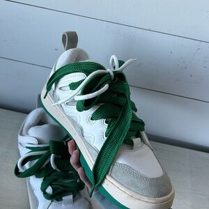 Steve Madden White and Green Sneakers